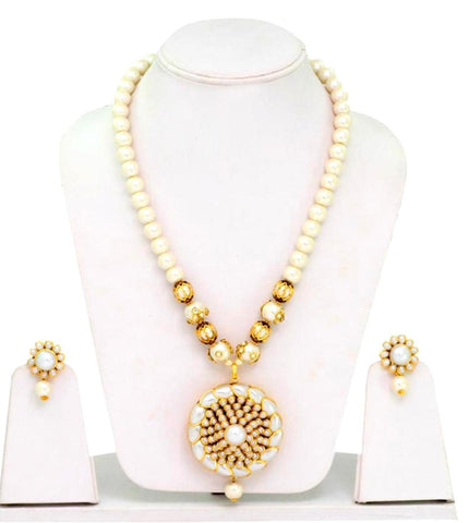 Arras Creations Imitation White Paachi Necklace Set for Women / AZINPN206-GWH