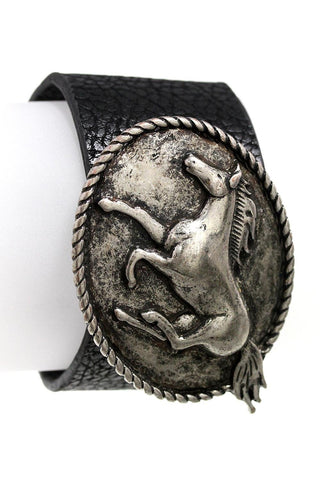 LEATHER STRAP WITH HORSE BUCKLE BRACELET / AZBRLB030-ASB
