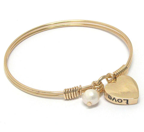 Valentine Fashion Heart and Pearl Charm Wire Bangle Bracelet For Women / AZBRBB004-GPE