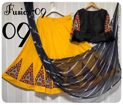 Elegant but Traditional Dandiya Dress / DDAG002-YBB