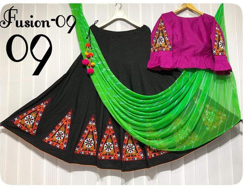 Elegant but Traditional Dandiya Dress / DDAG004-BPG